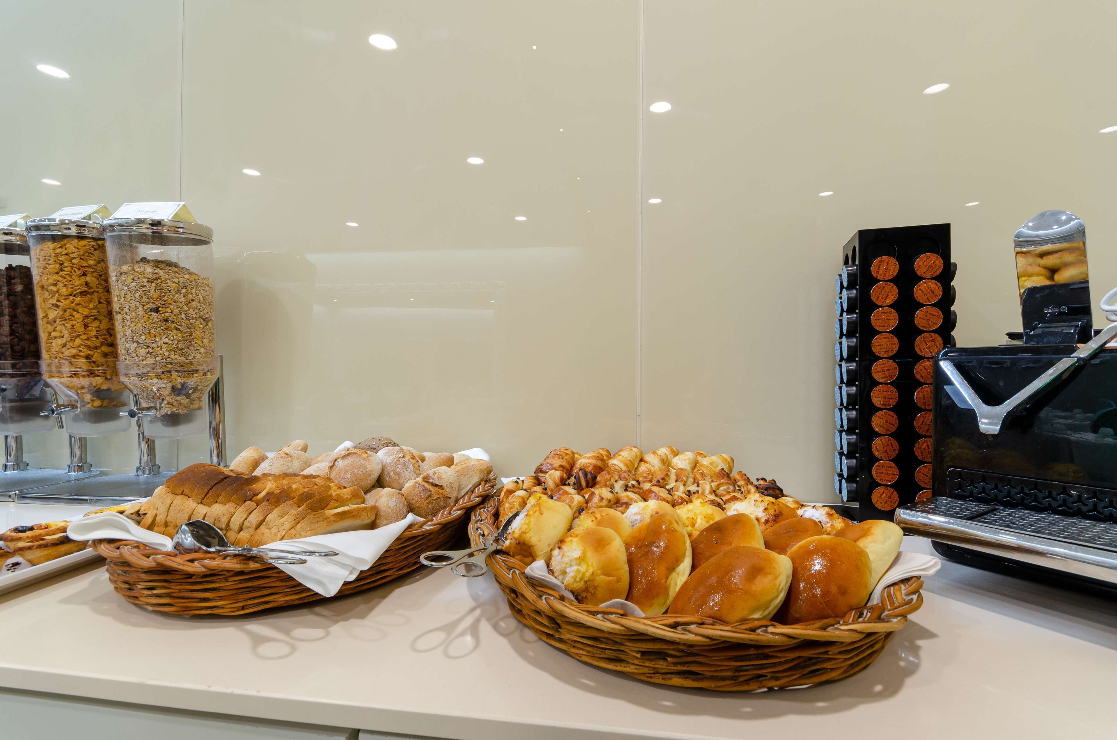 daily buffet breakfast (eur 15 per person)
