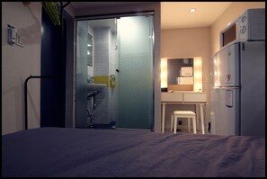 베이직 더블룸, 더블침대 1개 | 책상, 무료 WiFi, 침대 시트