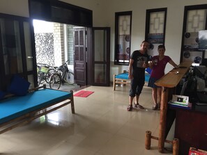 Reception - Hao Anh Homestay (Hoi An)