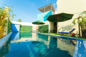 Udendørs pool
