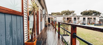 Beach Holiday Apartments 