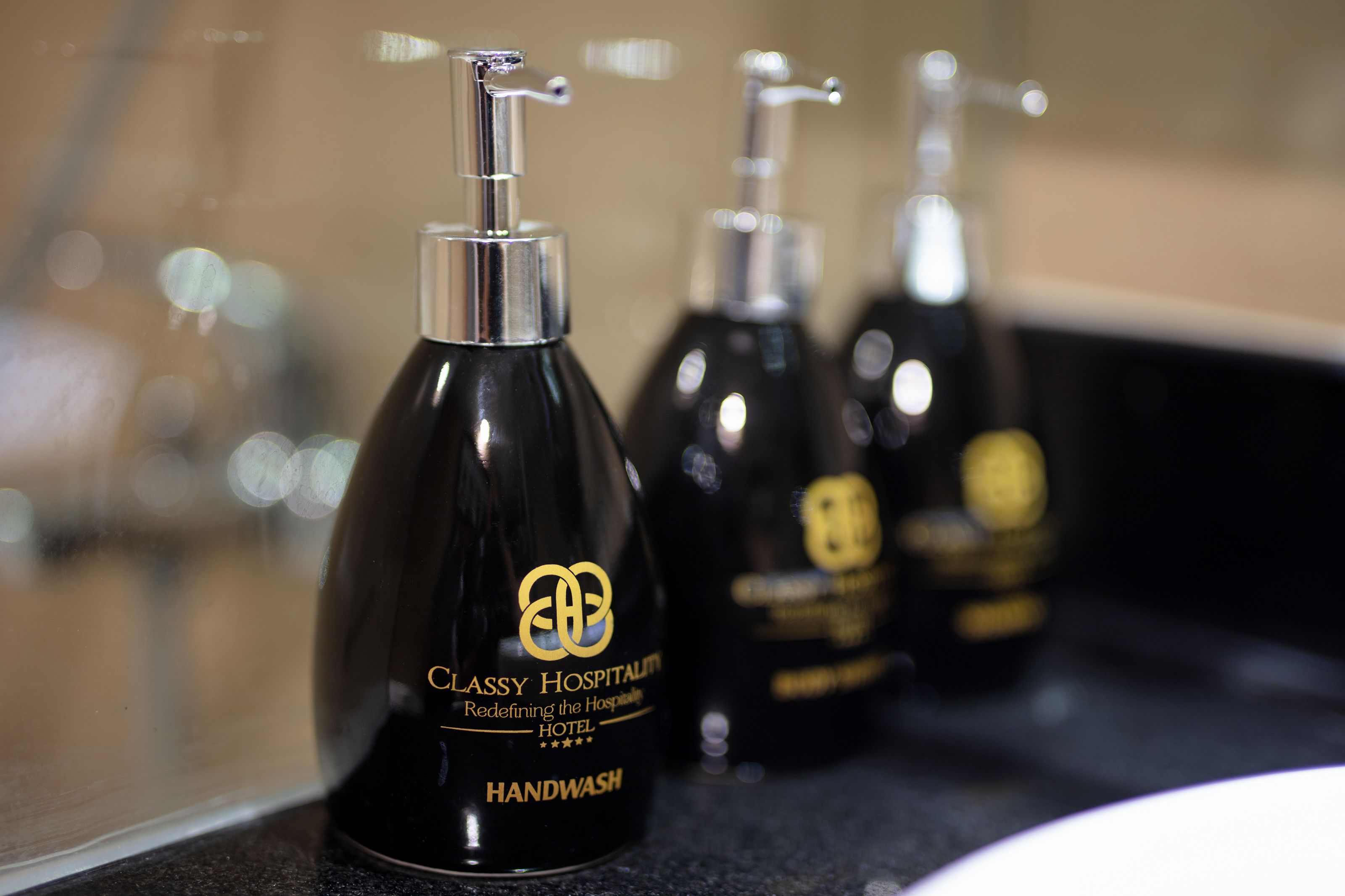 shower, rainfall showerhead, free toiletries, hair dryer