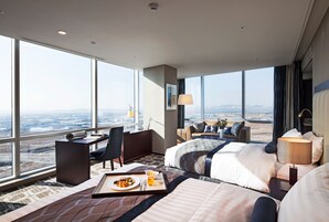 Down comforters, minibar, in-room safe, blackout drapes