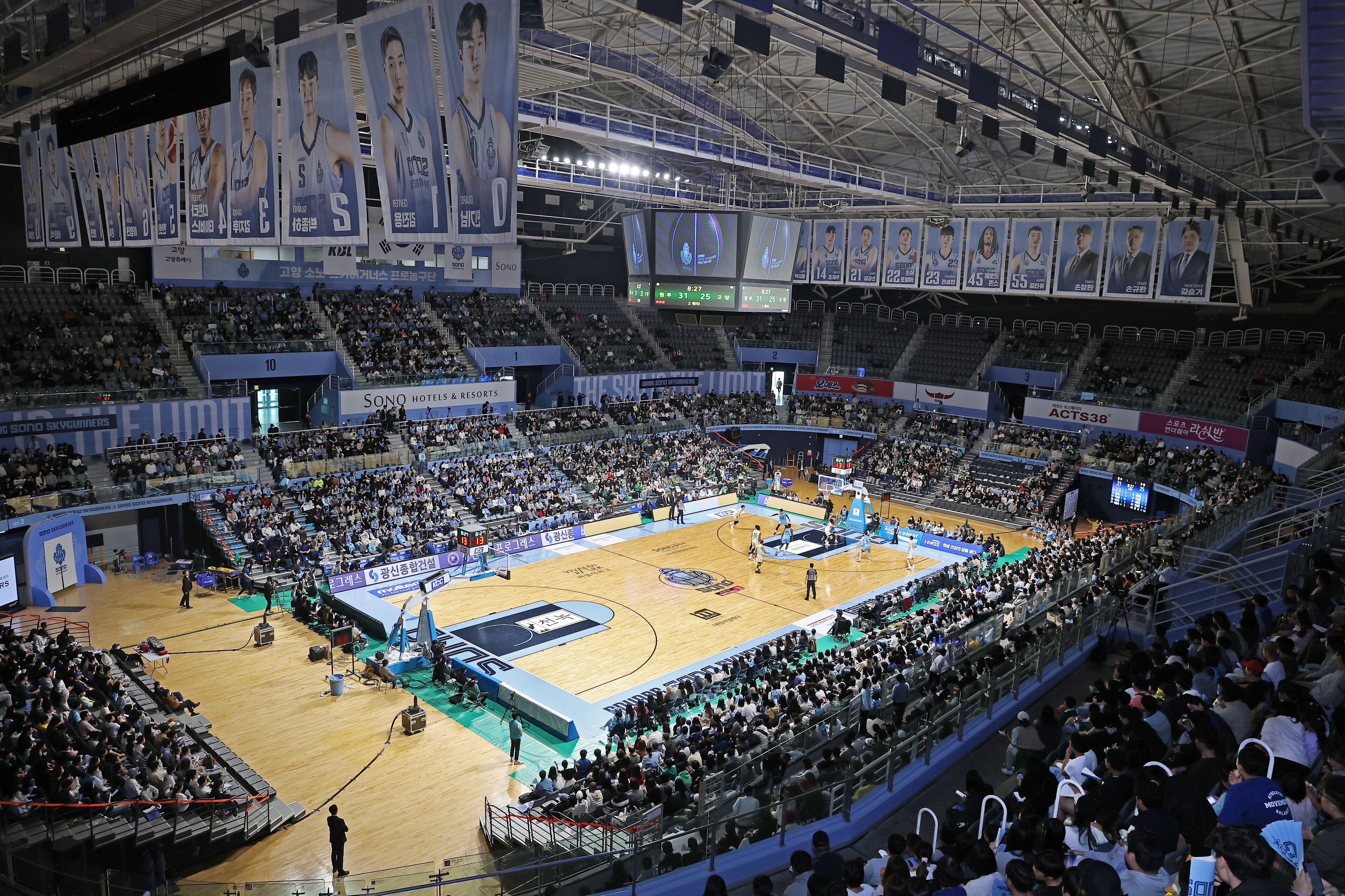 1 bedroom, down duvets, minibar, in-room safe