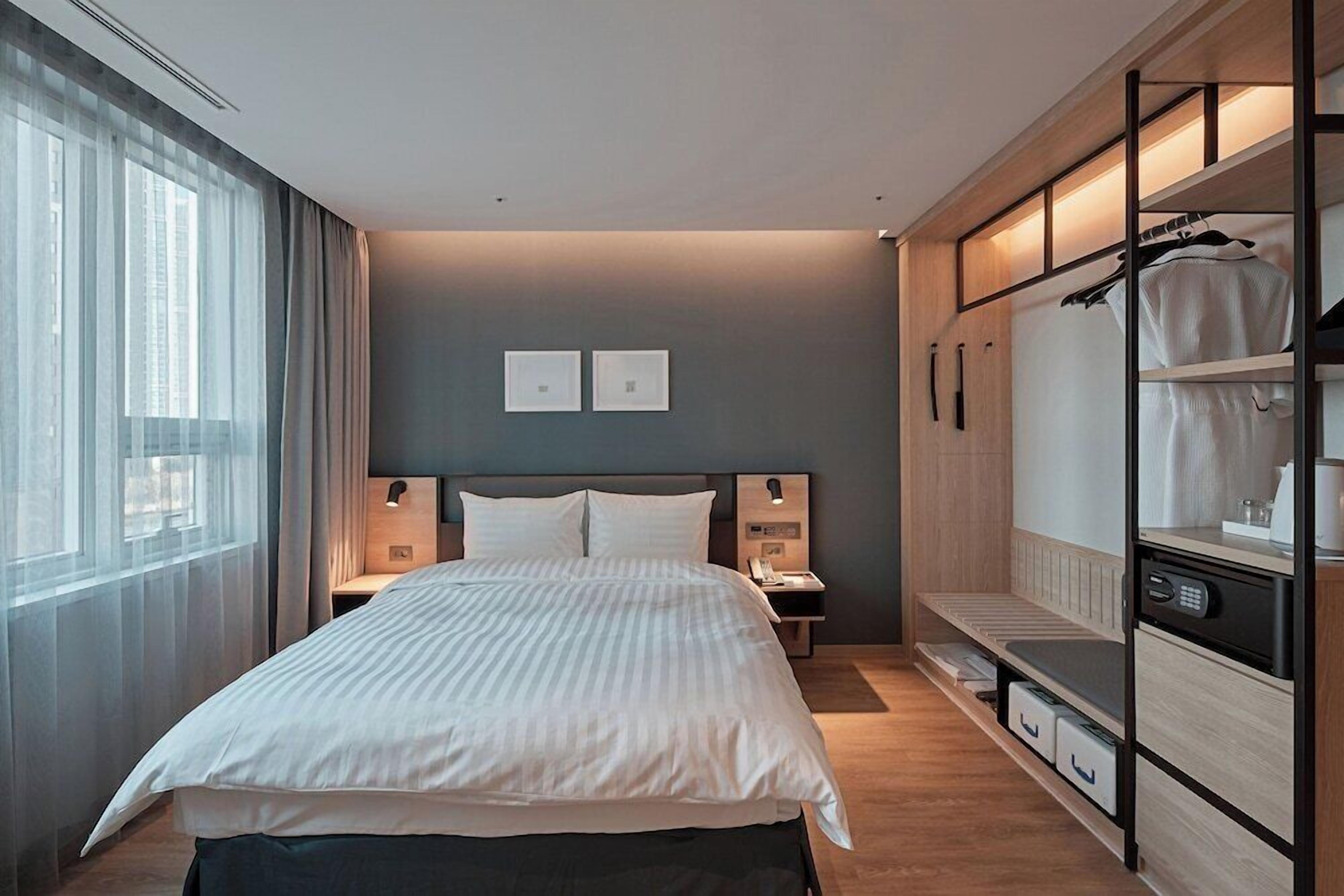 Couette en duvet d'oie, minibar, coffres-forts dans les chambres