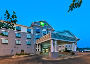 Exterior - Holiday Inn Express Hotel & Suites Minneapolis SW - Shakopee by IHG (Shakopee)