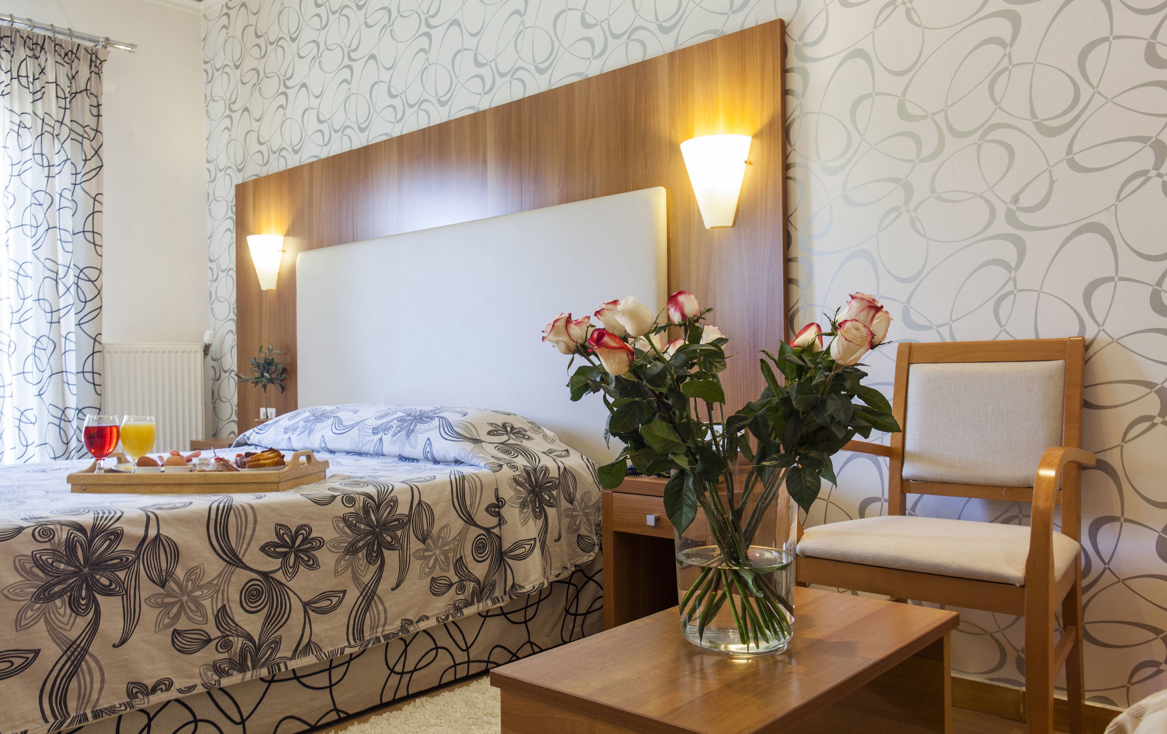 Phòng Suite Junior | Minibar, két bảo mật tại phòng, bàn, phòng cách âm 