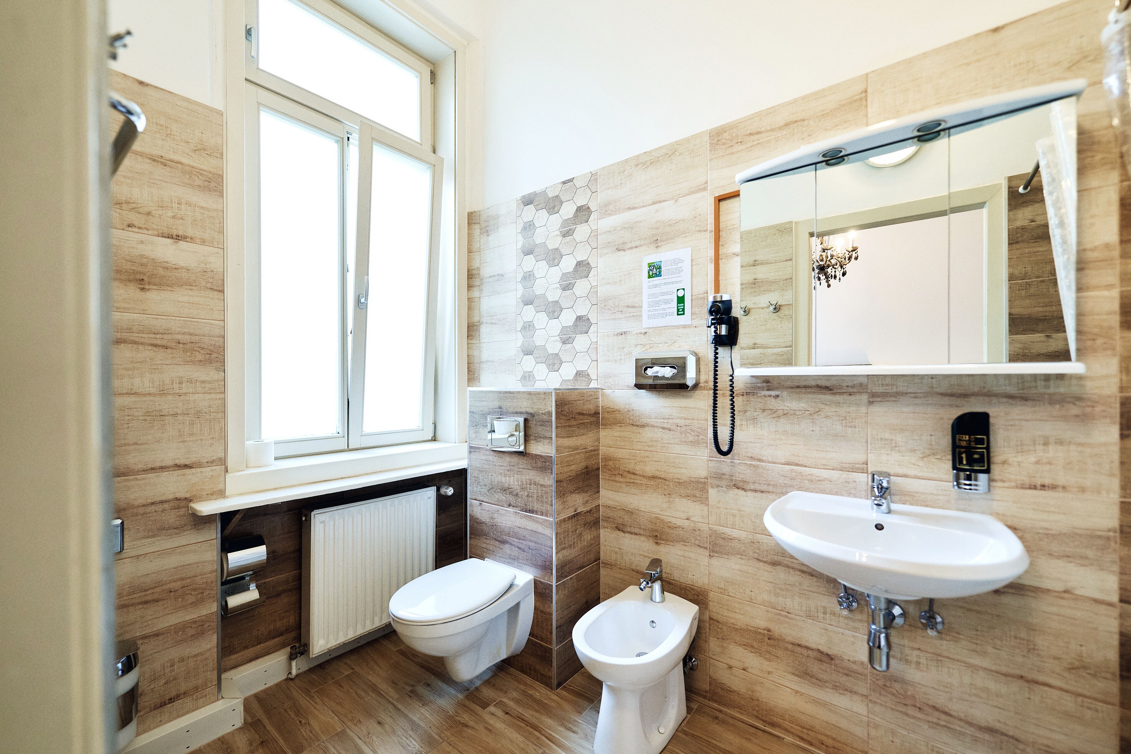 Foto - Hotel Pension Baron am Schottentor