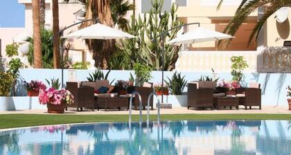 Chayofa Country Club