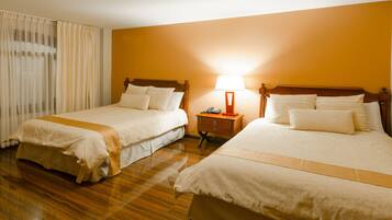 Coffres-forts dans les chambres, bureau, Wi-Fi gratuit