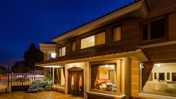 Front of property - evening/night