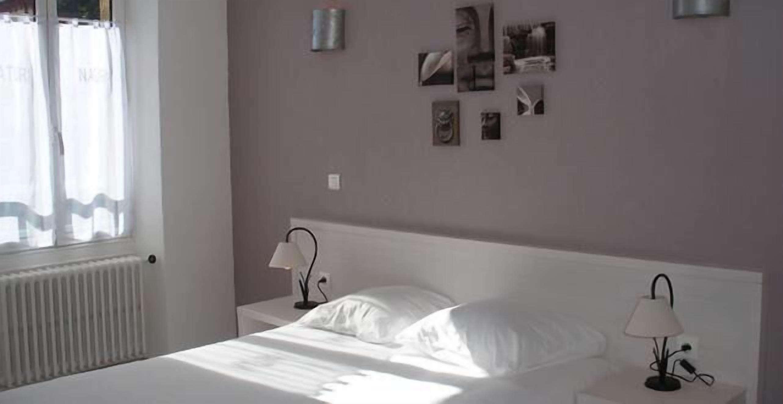 desk, cots/infant beds, free wifi, bed sheets