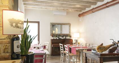 Villa Noce - Guest House