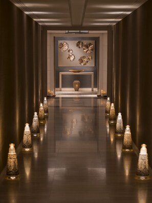 Hallway - Shangri-La Bosphorus, Istanbul (Istanbul)