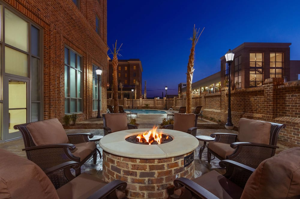 luxury hotels in Savannah