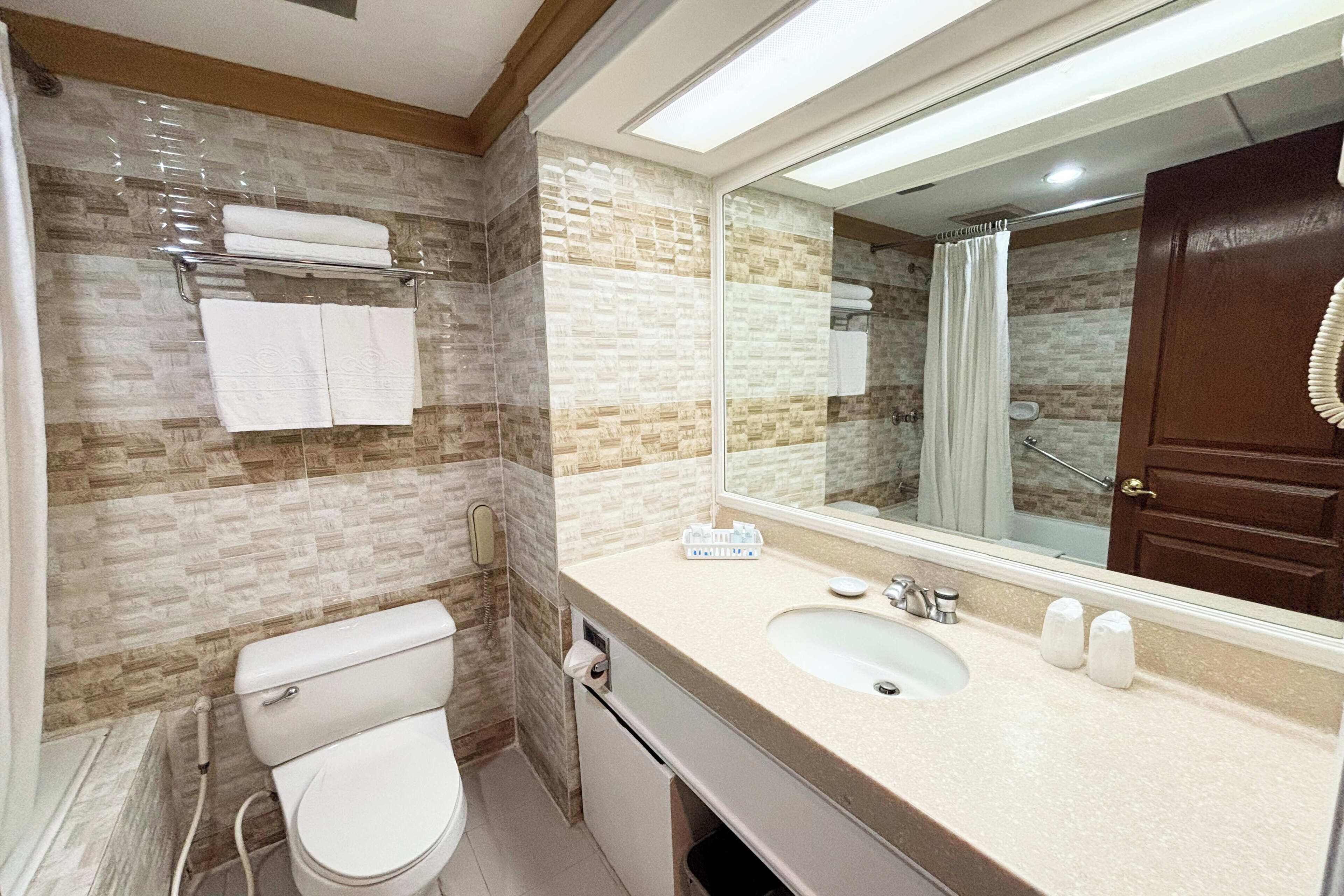 Foto - Tiara Oriental Hotel Makati powered by Cocotel