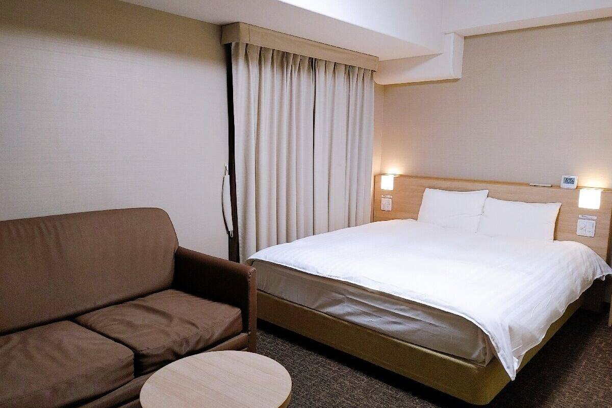 down duvets, desk, blackout curtains, soundproofing