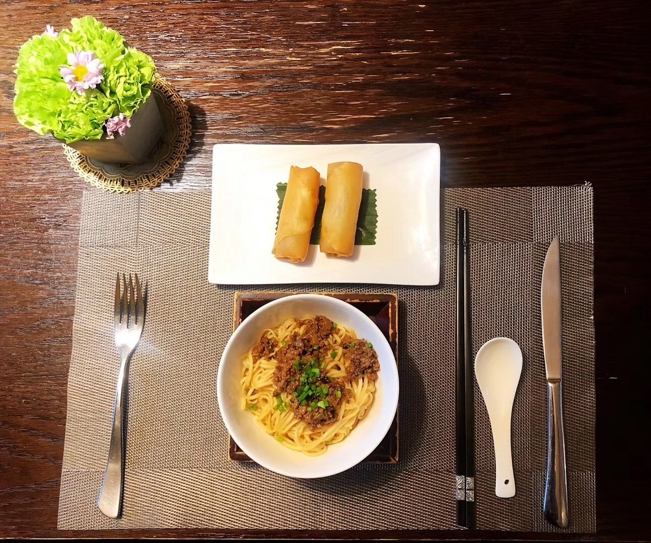 daily buffet breakfast (cny 194 per person)