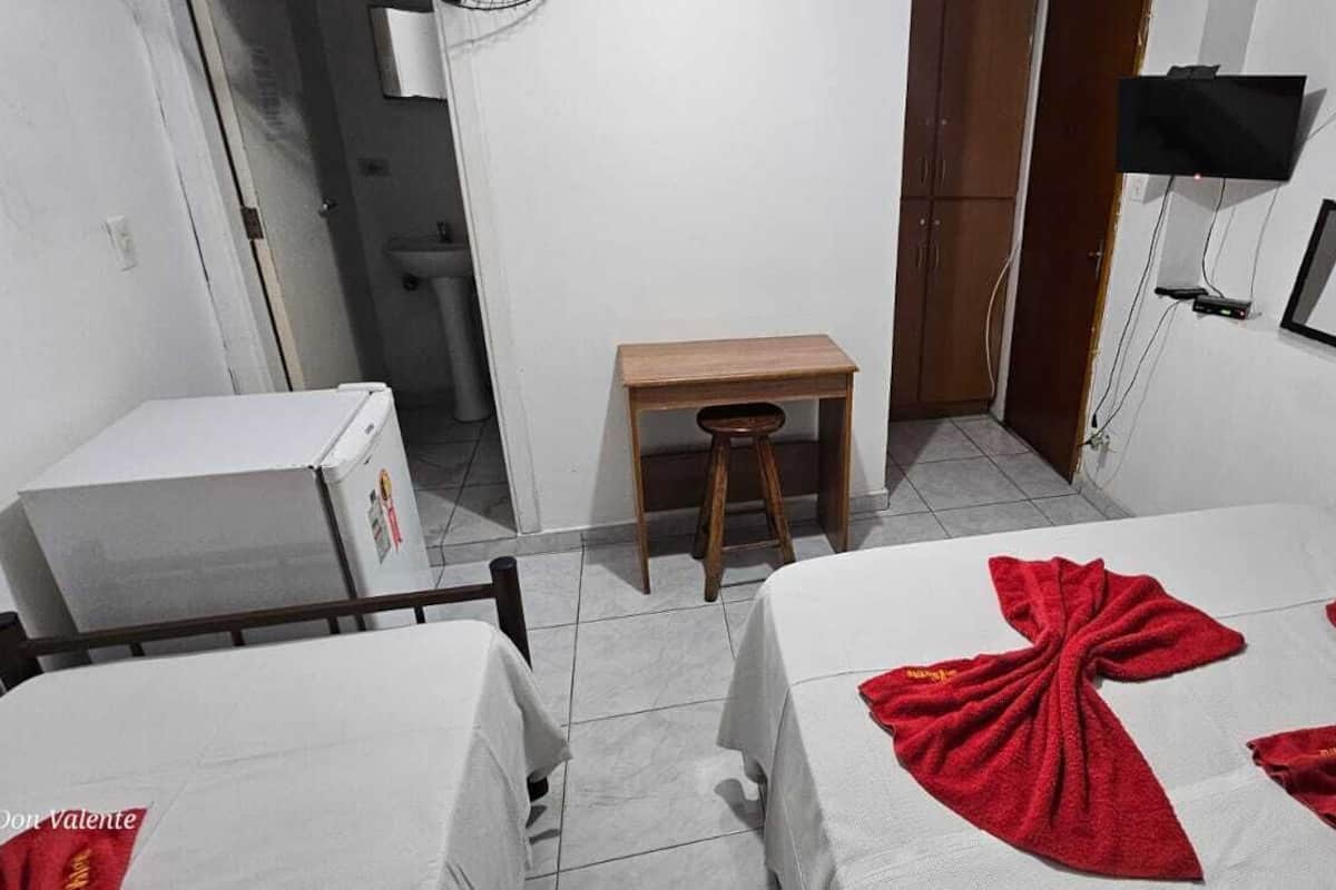 Down comforters, minibar, WiFi (free), bed sheets