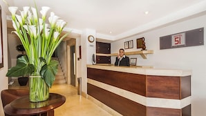Ảnh chưa phân loại, 3 trong số 36 ảnh, nút