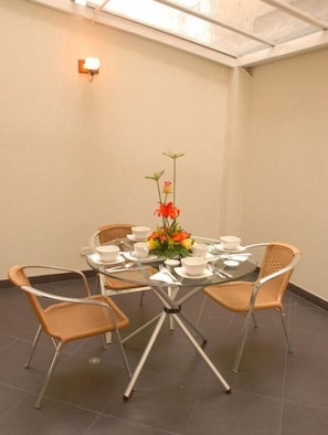 Terrace/patio - Hotel 51 Plaza (Bogotá)
