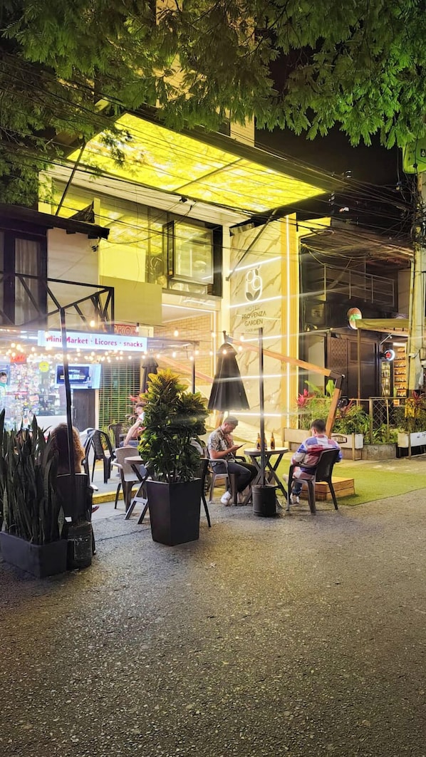 숙박 시설 정면