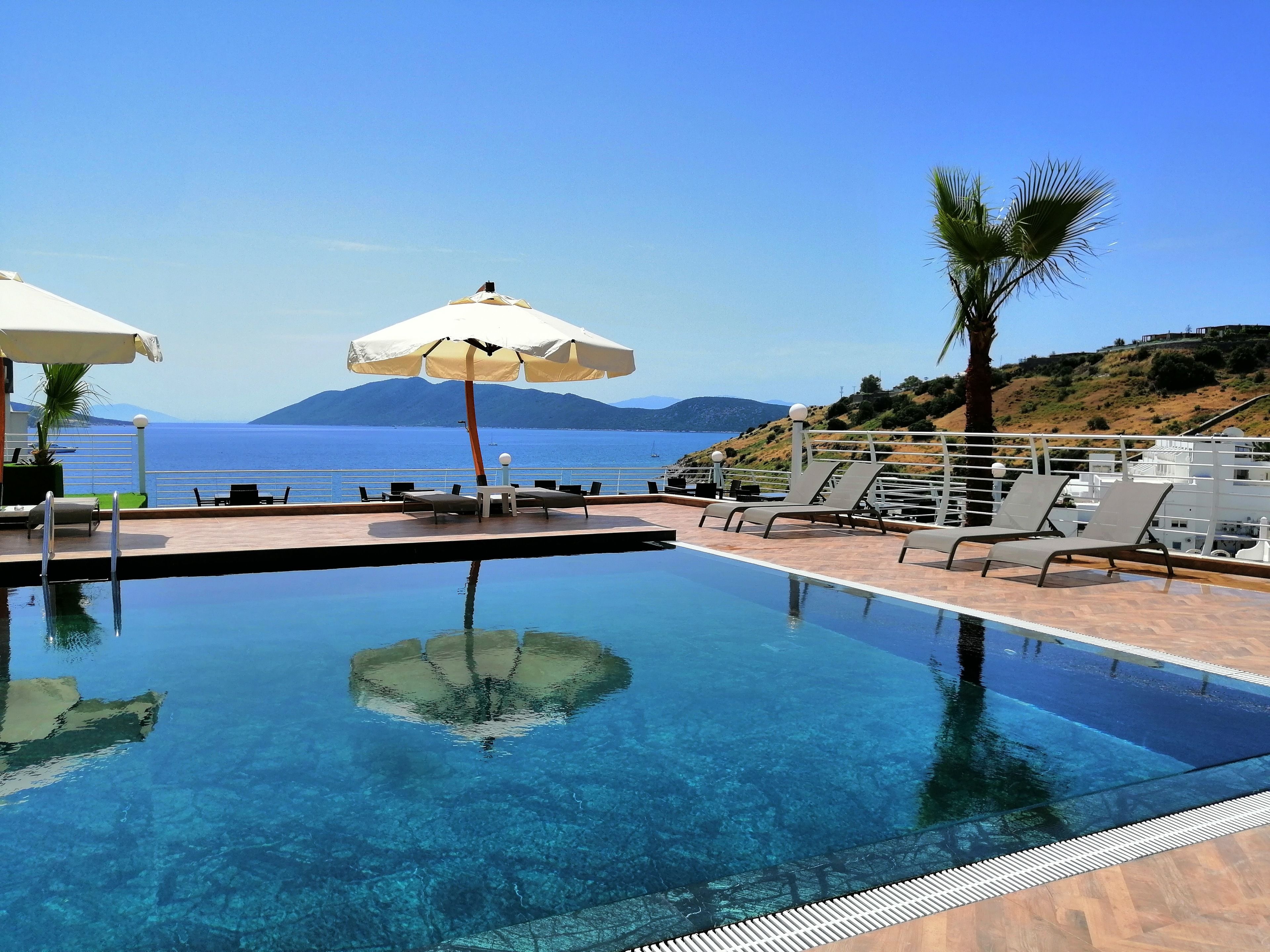 Standard Room, Partial Sea View | Terrace/patio