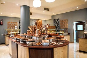 Free daily buffet breakfast - Sentido Akassia beach (El Quseir)