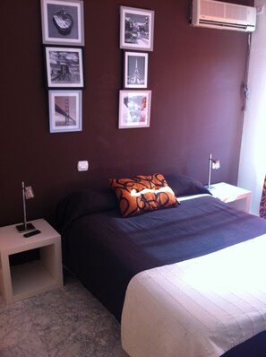 Single Room | Soundproofing, free cribs/infant beds, free WiFi - Hostal Neptuno (Cáceres)