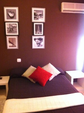 Soundproofing, free cots/infant beds, free WiFi