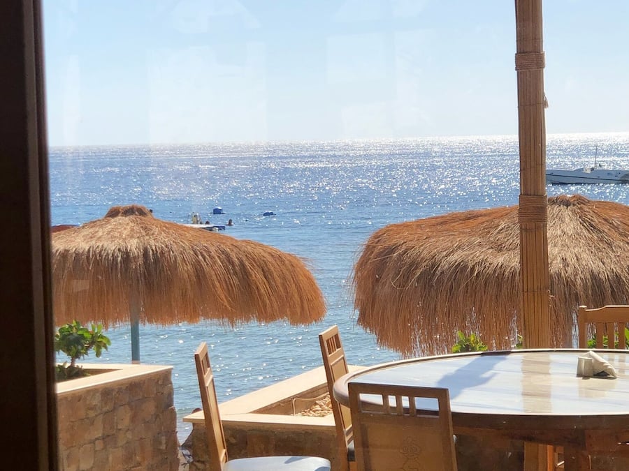 Café da manhã, almoço e jantar; frutos do mar, vistas para a praia