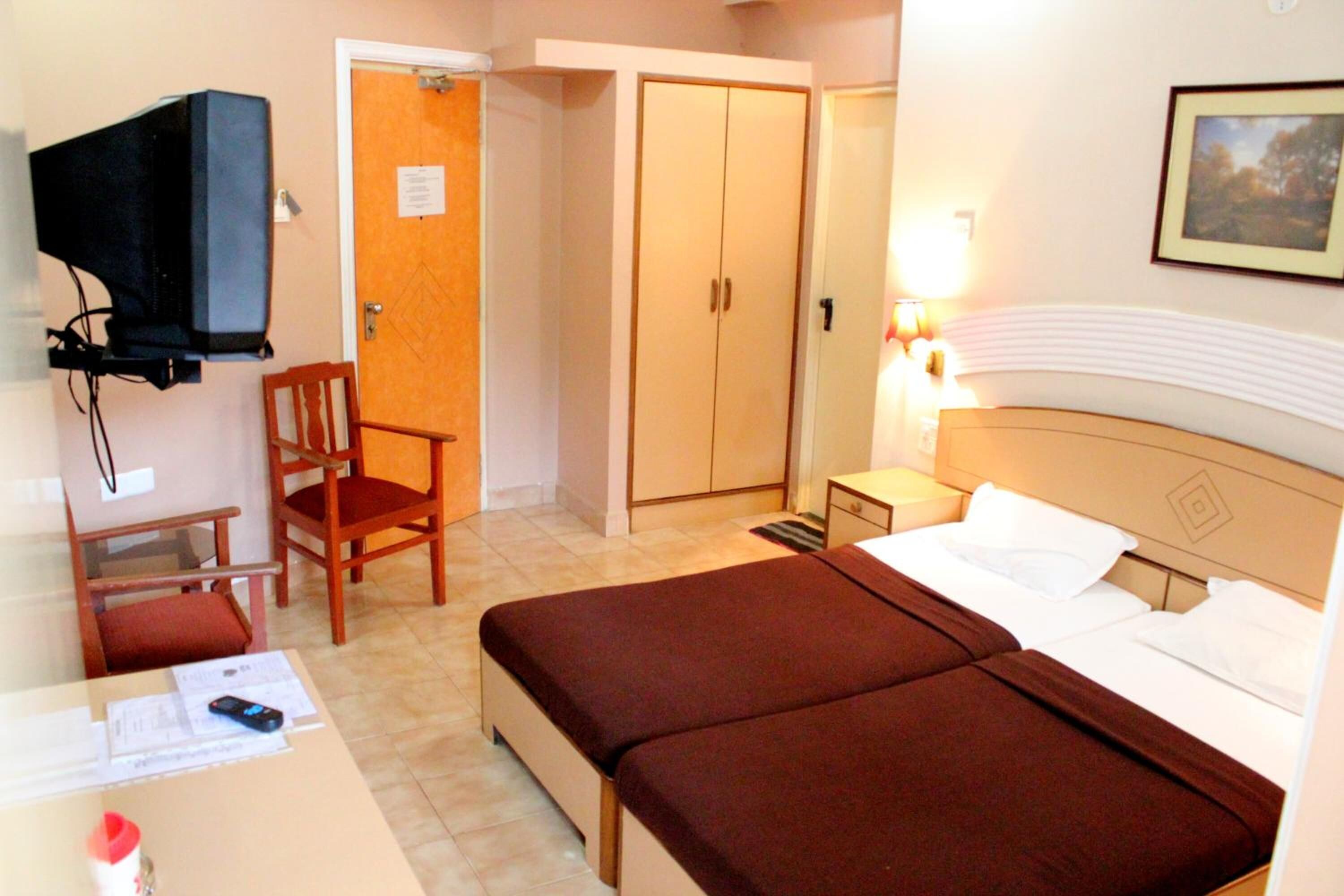 in-room safe, desk, iron/ironing board