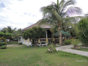 Garden - Moalboal Beach Resort (Moalboal)