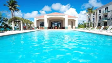 Façana frontal de l'allotjament