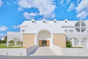 Front of property - Pricia Resort Yoron (Yoron)