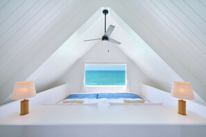 Zimmersafe, Schreibtisch, kostenloses WLAN, Bettwäsche