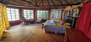 Panoramic Room | Egyptian cotton sheets, premium bedding, down comforters