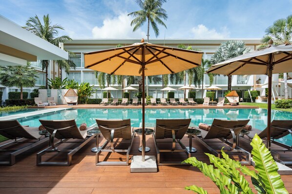 Outdoor pool, pool umbrellas, pool loungers