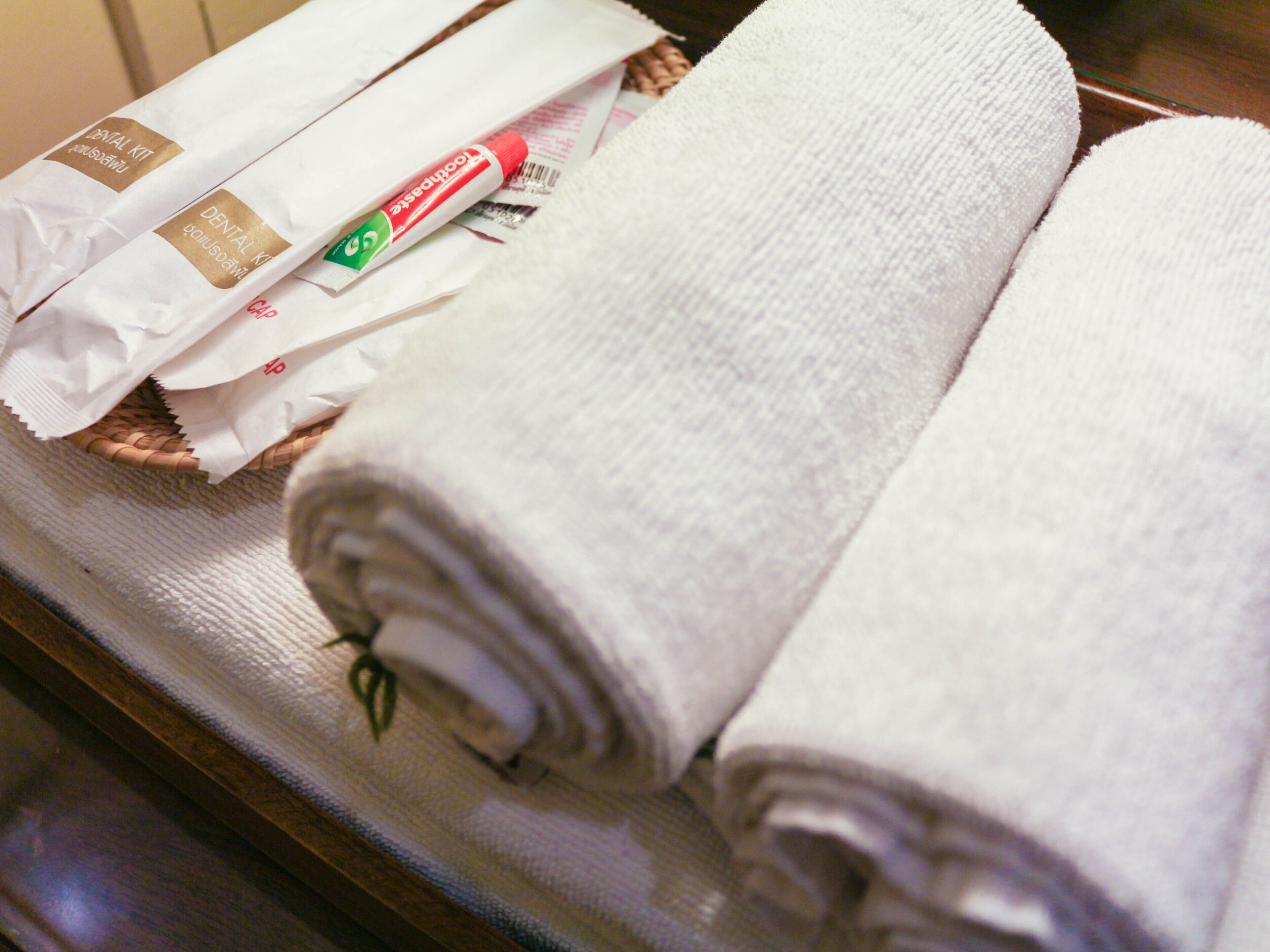 standard twin bed | room amenity