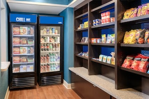Snack bar - Hampton Inn & Suites Pensacola/Gulf Breeze (Gulf Breeze)