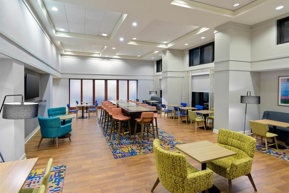 Hampton Inn & Suites Pensacola/Gulf Breeze