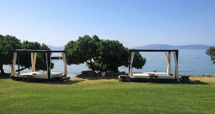 Hydra Beach Resort