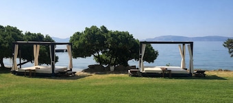 Hydra Beach Resort