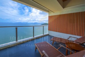 Chambre Double « Premier », vue mer | Balcon