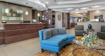 Best Western Plus Longhorn Inn & Suites