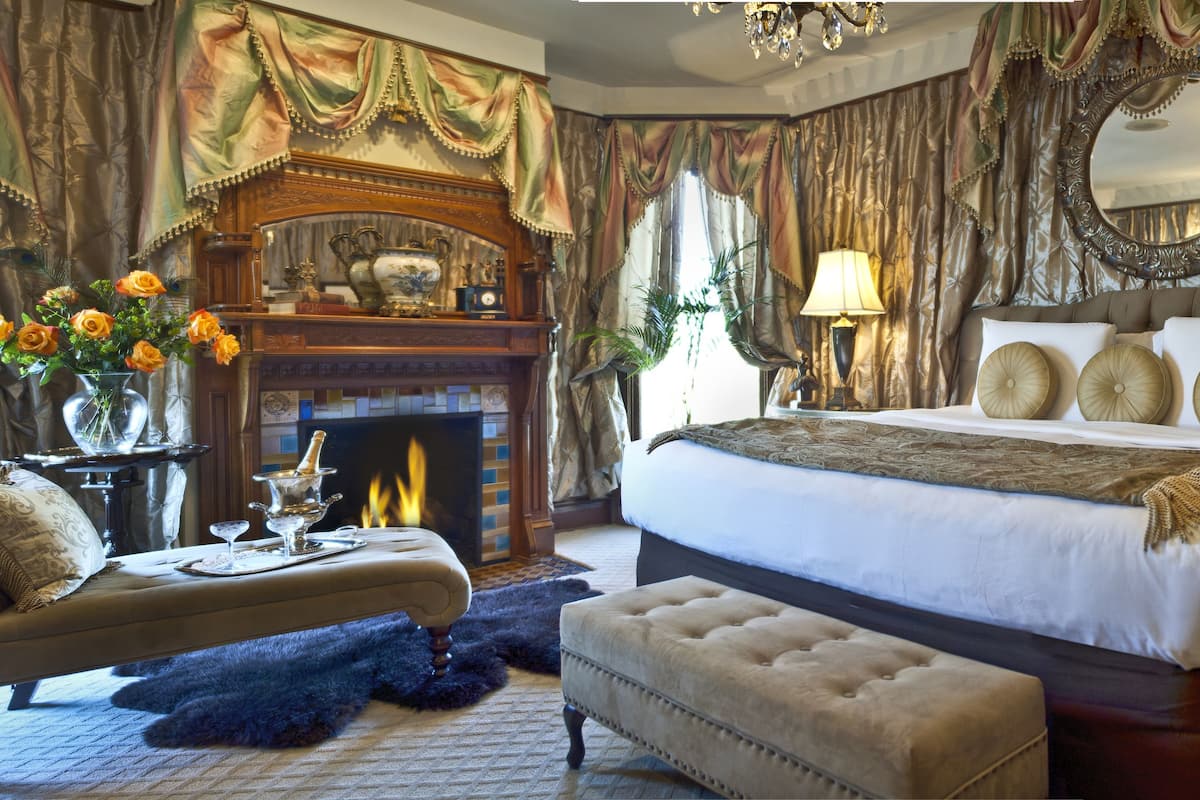 Luxe beddengoed, een kluis op de kamer, gratis wifi, beddengoed
