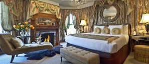 Hochwertige Bettwaren, Zimmersafe, kostenloses WLAN, Bettwäsche