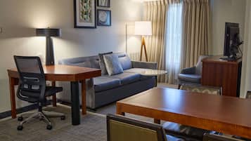 Een 32-inch smart-tv met digitale zenders, een televisie en Netflix