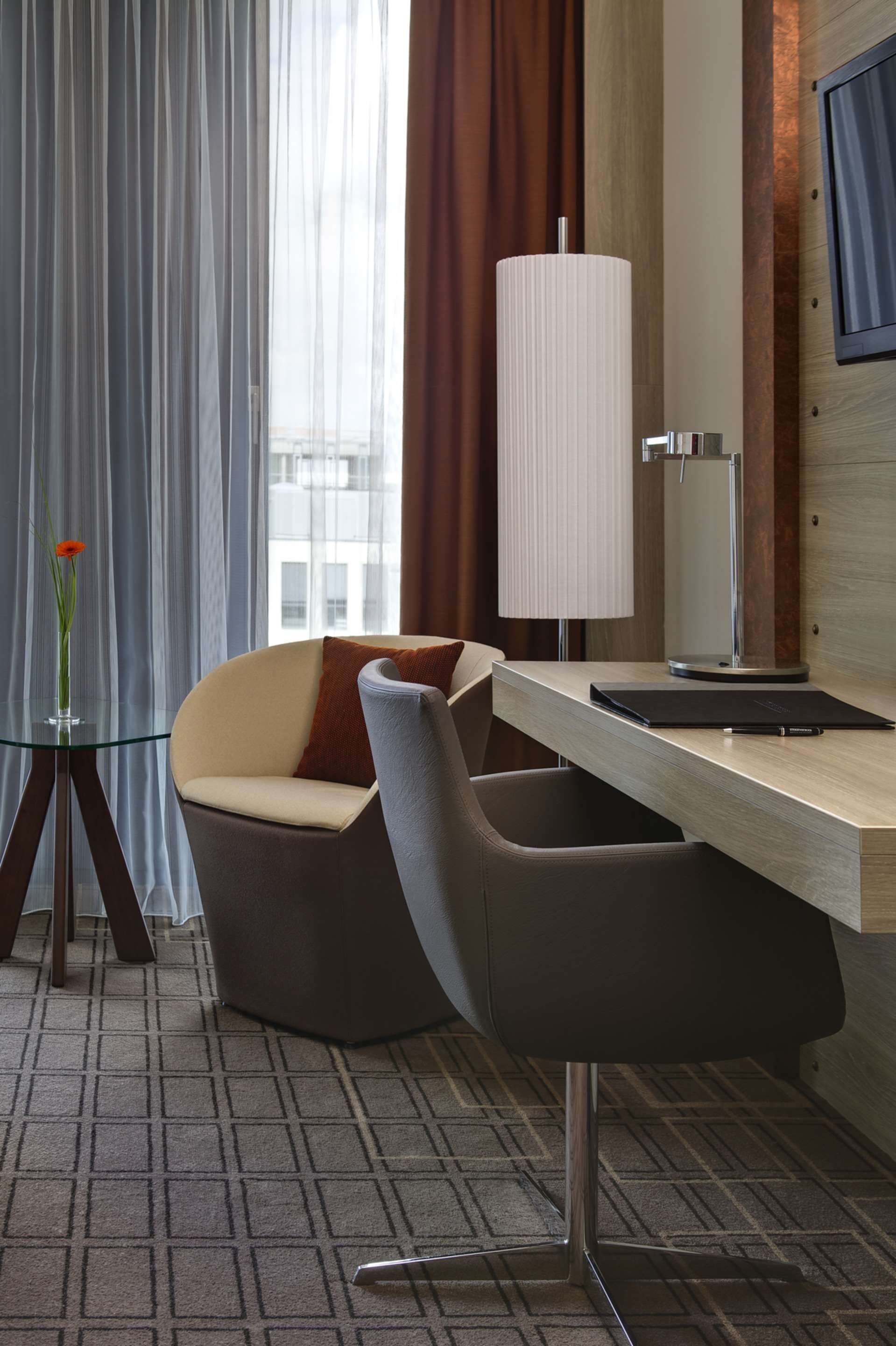 deluxe room | in-room safe, desk, soundproofing, free cots/infant beds