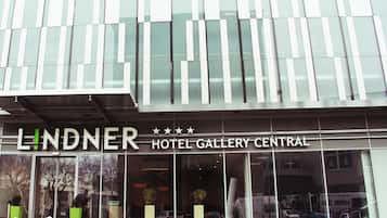 Entrada al alojamiento